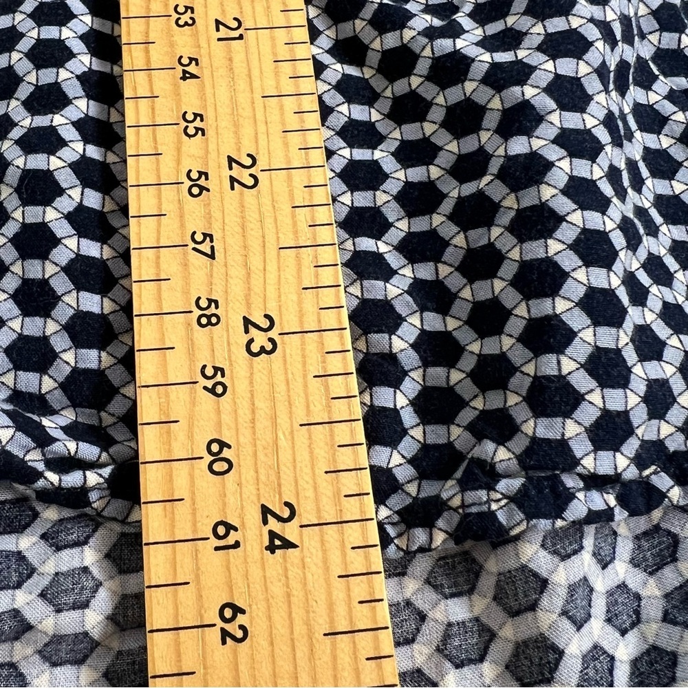 Olsen Europe Navy White Geometric Pattern Long Sleeve Blouse Top V-Neck Size Lg - Picture 11 of 11